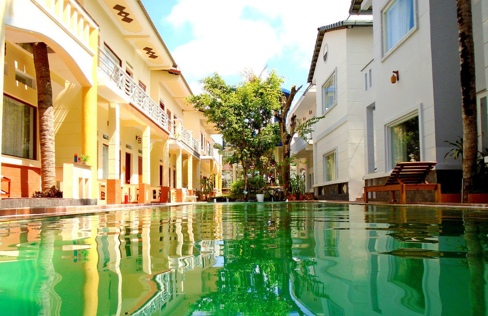 Oyo 614 Phu Quy Resort Extérieur photo