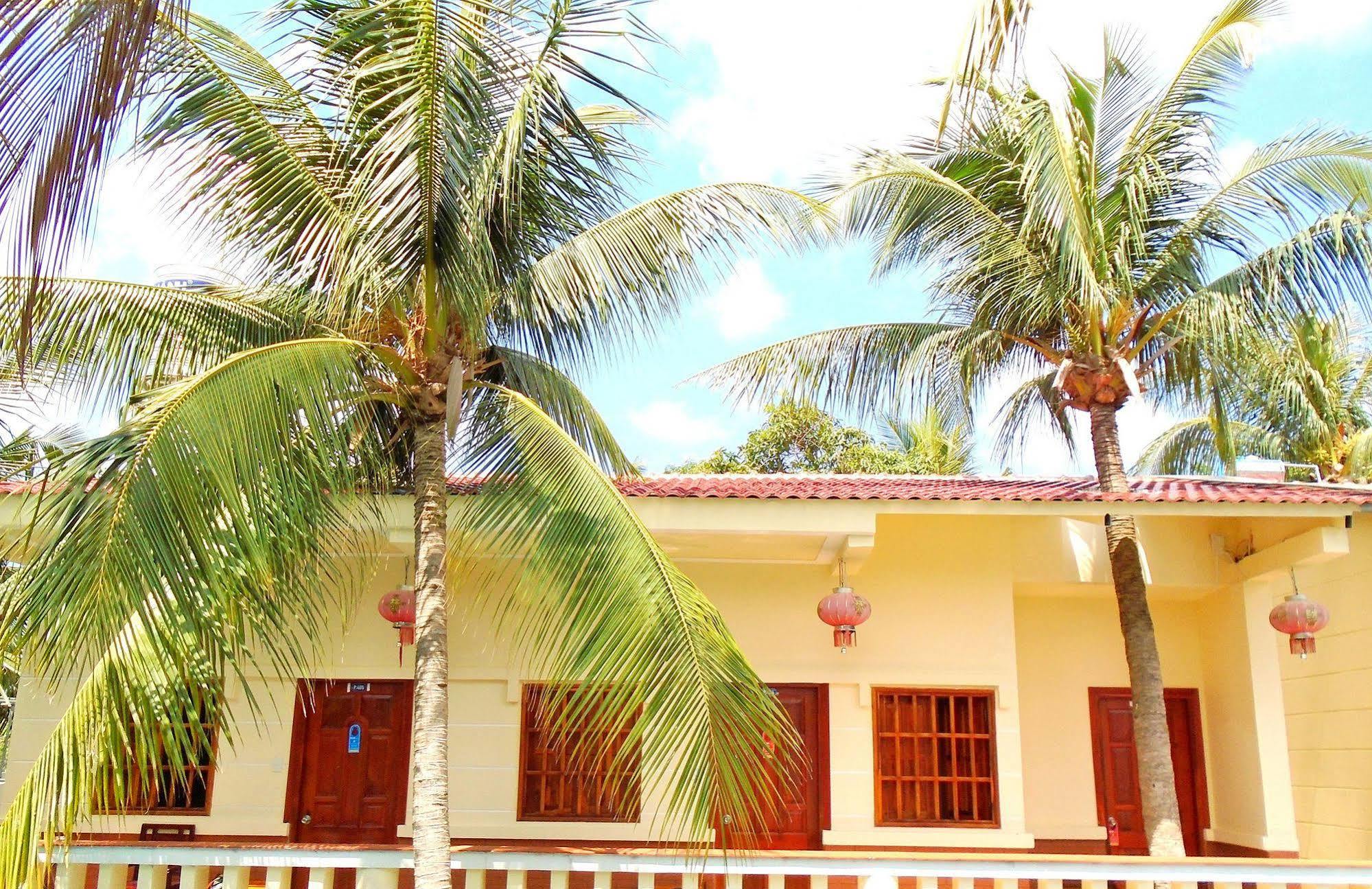 Oyo 614 Phu Quy Resort Extérieur photo