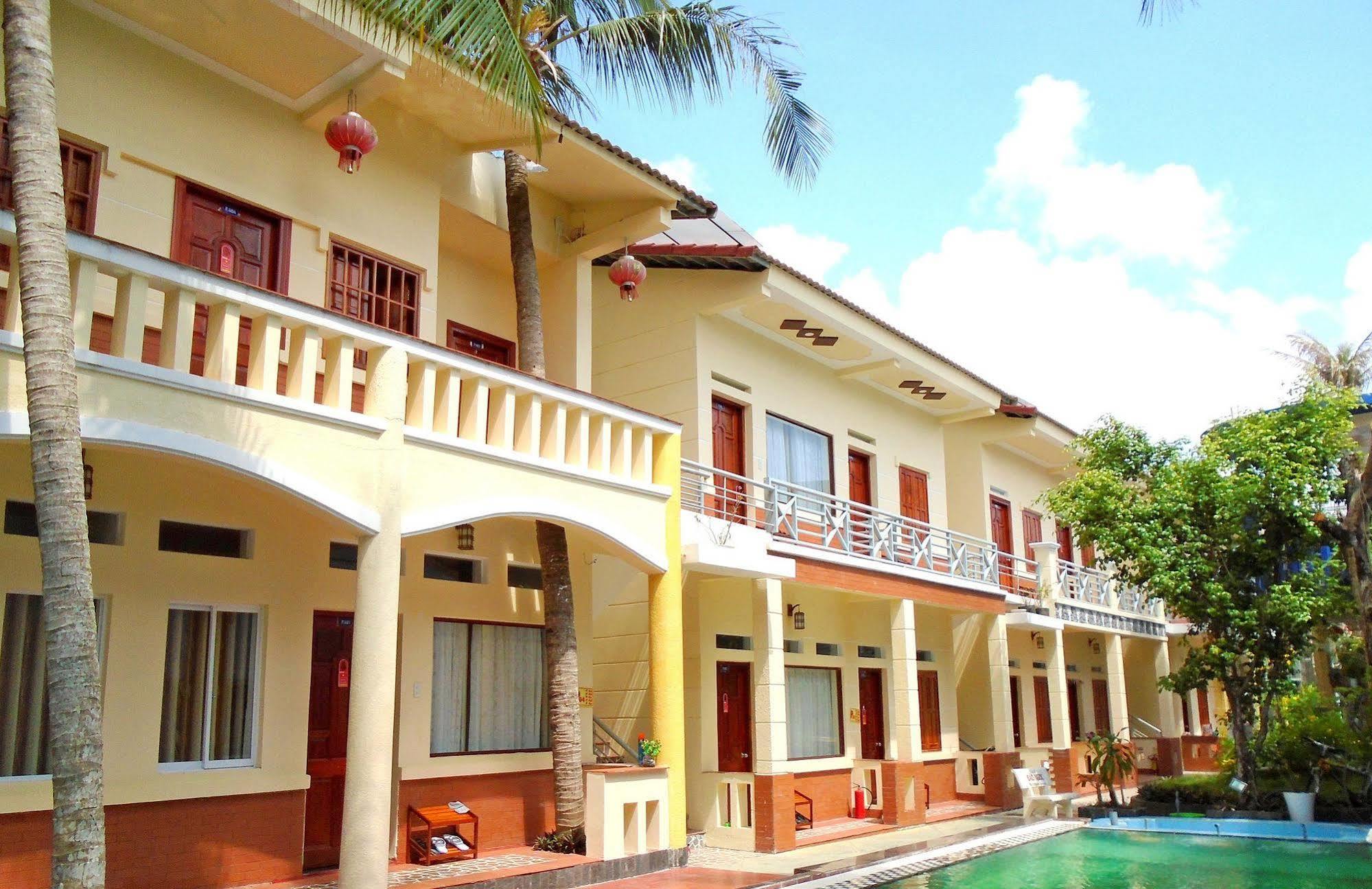 Oyo 614 Phu Quy Resort Extérieur photo